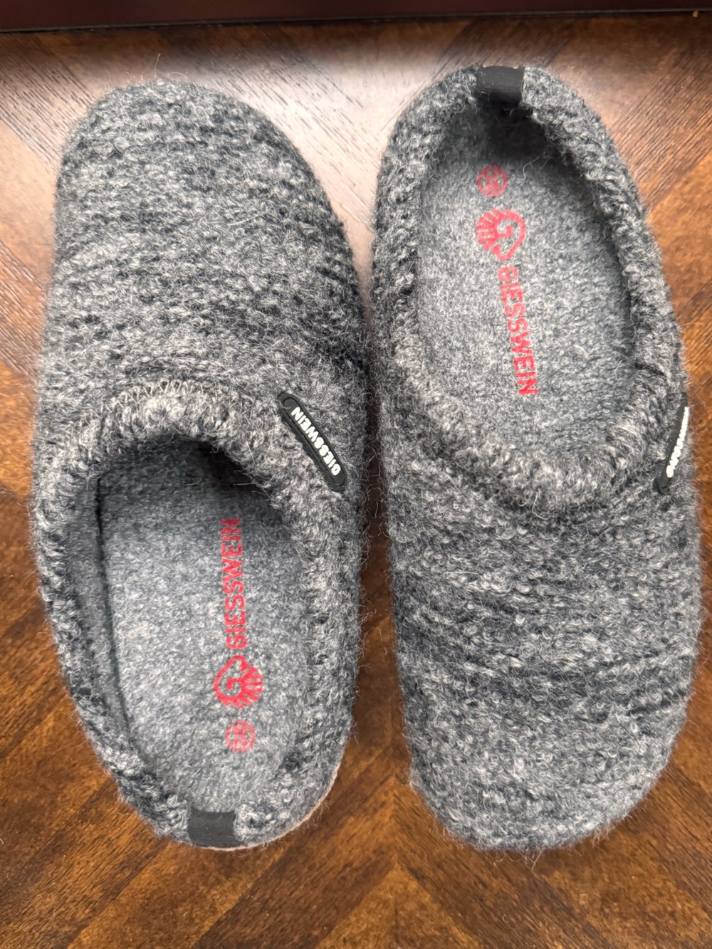 Giesswein Slip On Clogs